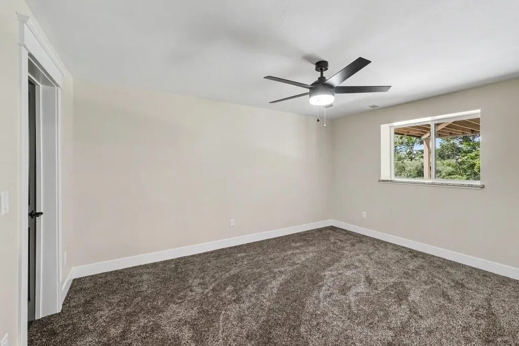 2895 Wildflower Lane SE Kentwood City MI 49512