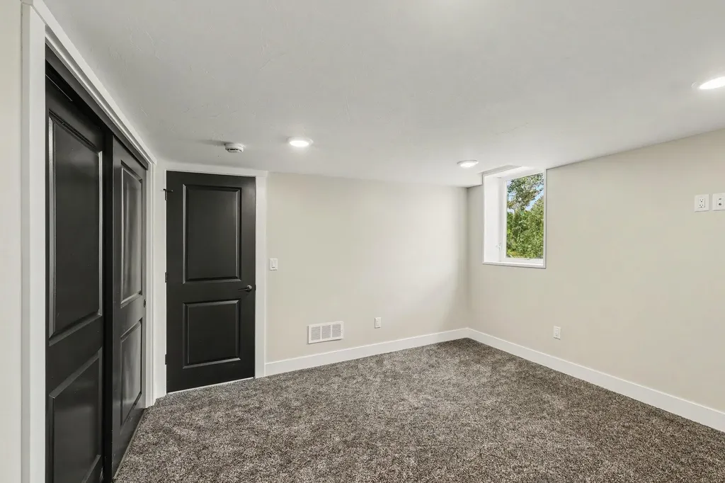 2895 Wildflower Lane SE Kentwood City MI 49512