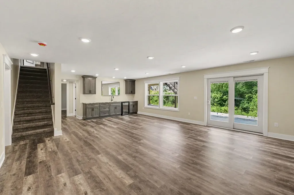 2895 Wildflower Lane SE Kentwood City MI 49512