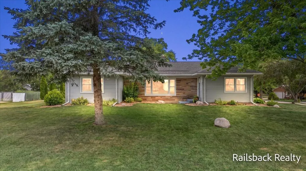 85 Orchard Drive NW Sparta Village MI 49345