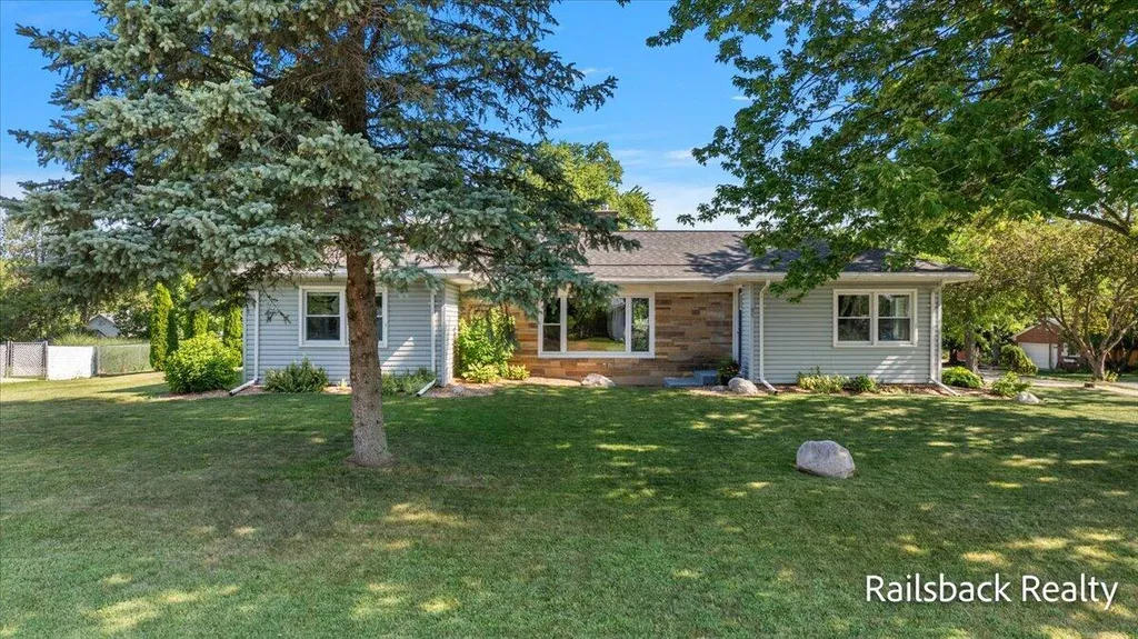 85 Orchard Drive NW Sparta Village MI 49345