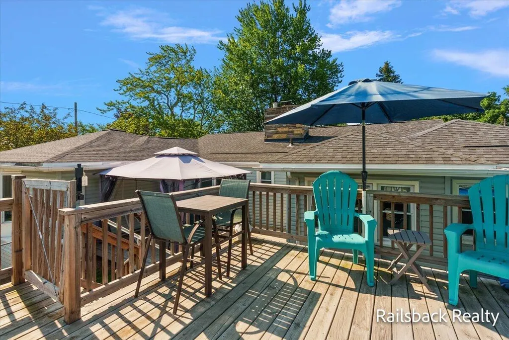 85 Orchard Drive NW Sparta Village MI 49345