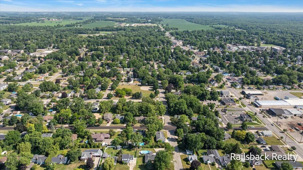 85 Orchard Drive NW Sparta Village MI 49345