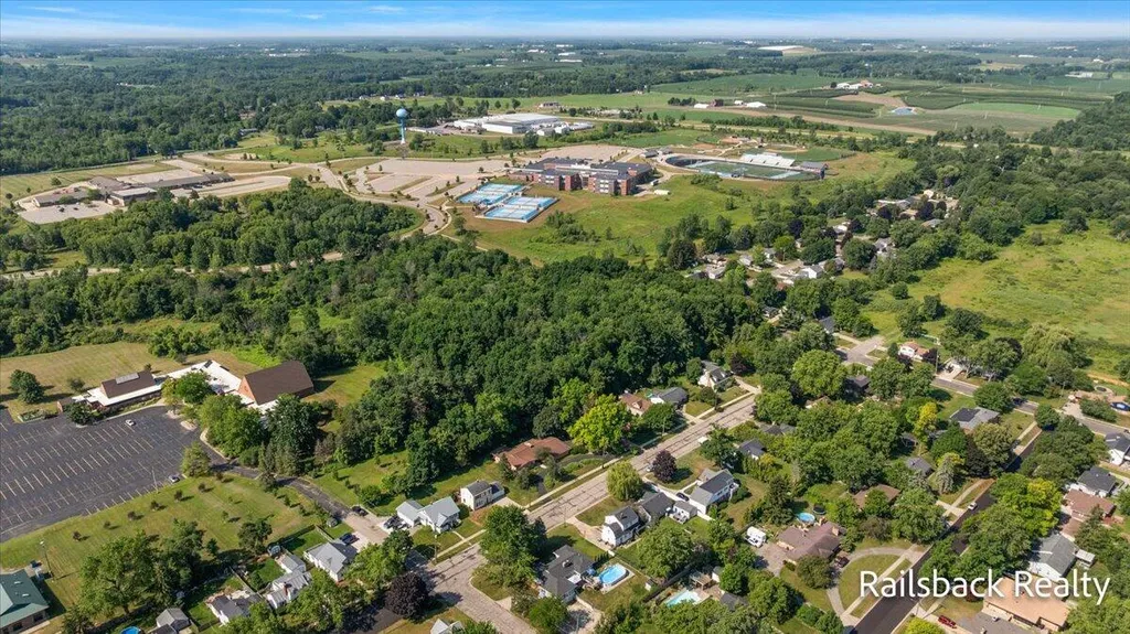85 Orchard Drive NW Sparta Village MI 49345