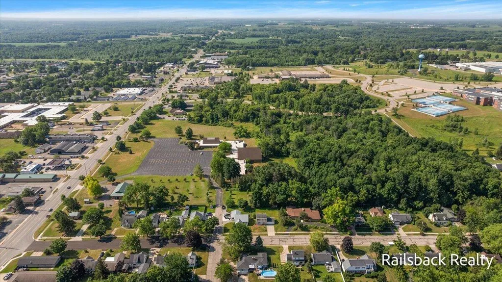 85 Orchard Drive NW Sparta Village MI 49345