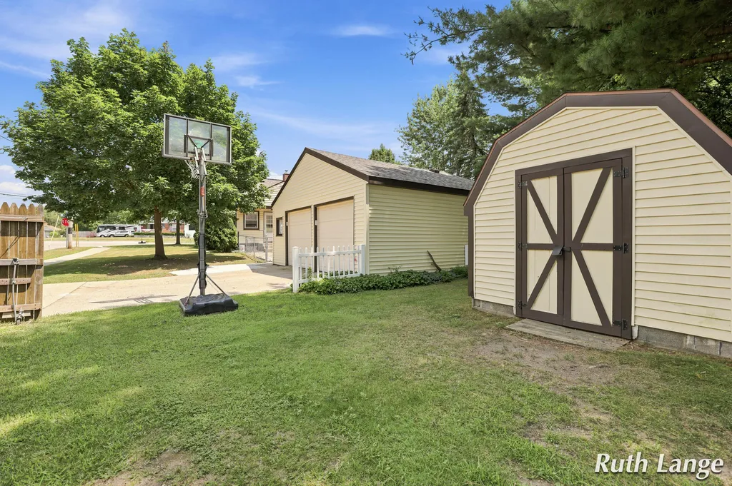 3401 Clyde Park Avenue SW Wyoming City MI 49509