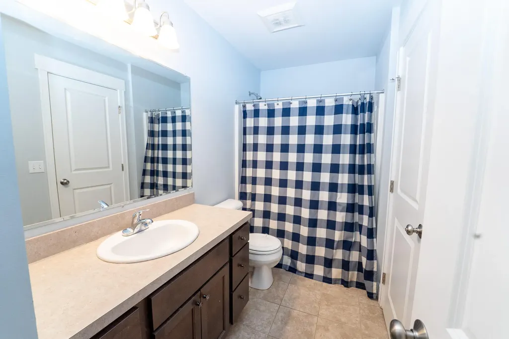 5024 Alyssum Drive SE Kentwood City MI 49512