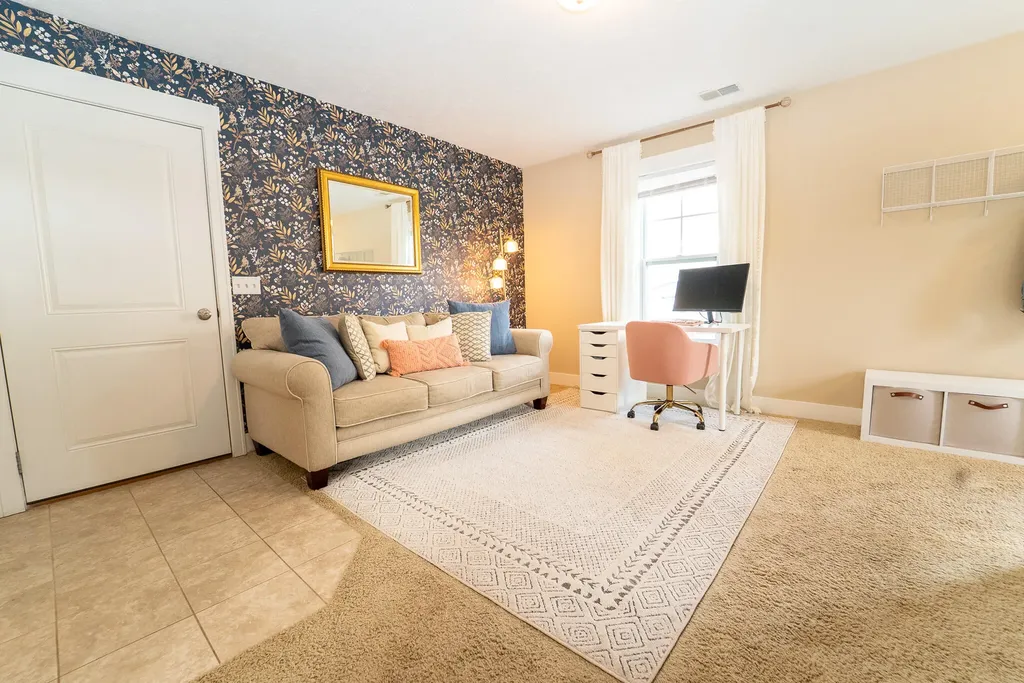 5024 Alyssum Drive SE Kentwood City MI 49512
