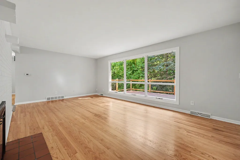 2639 Rockhill Drive NE Plainfield Charter Township MI 49525