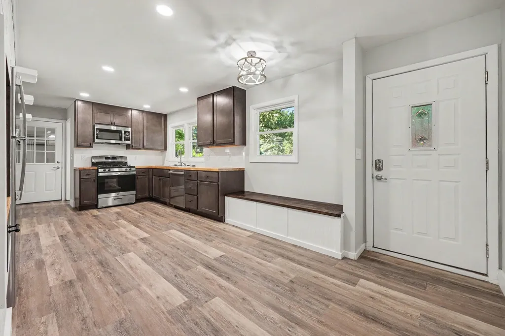 2639 Rockhill Drive NE Plainfield Charter Township MI 49525