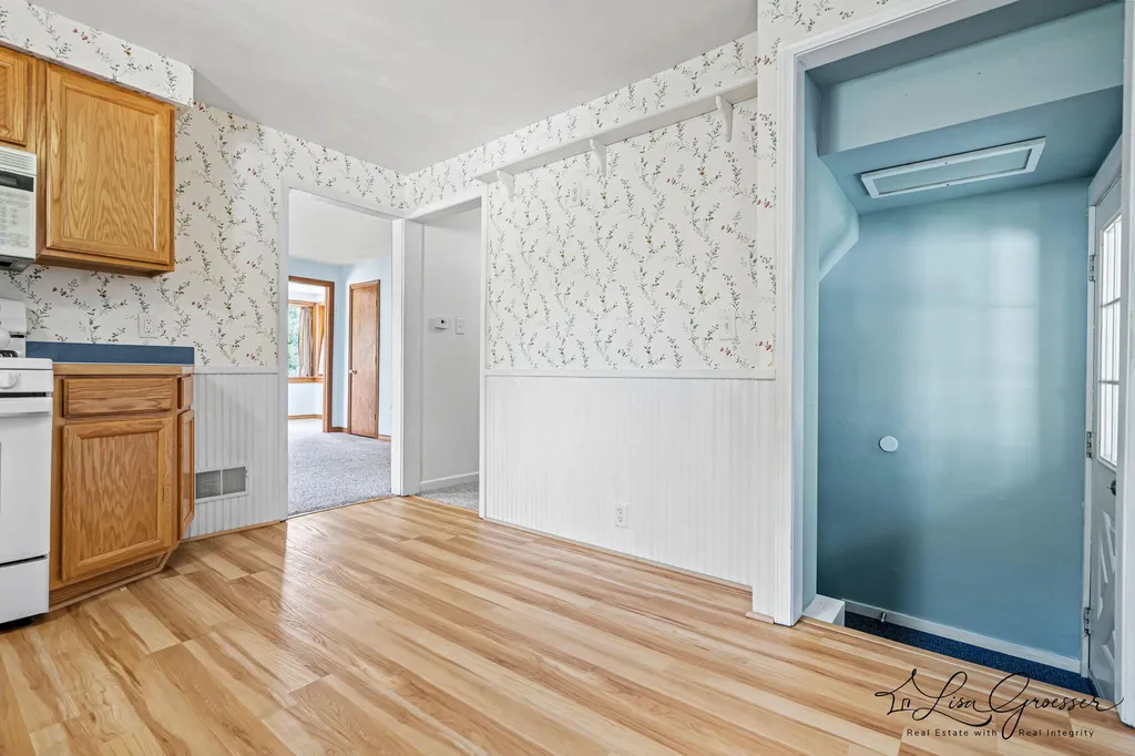 3289 Earle Avenue SW Grandville City MI 49418