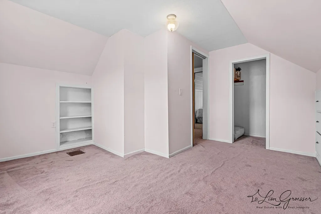 3289 Earle Avenue SW Grandville City MI 49418