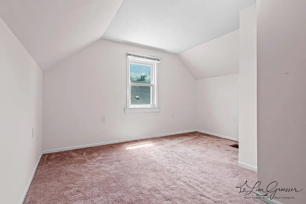 3289 Earle Avenue SW Grandville City MI 49418