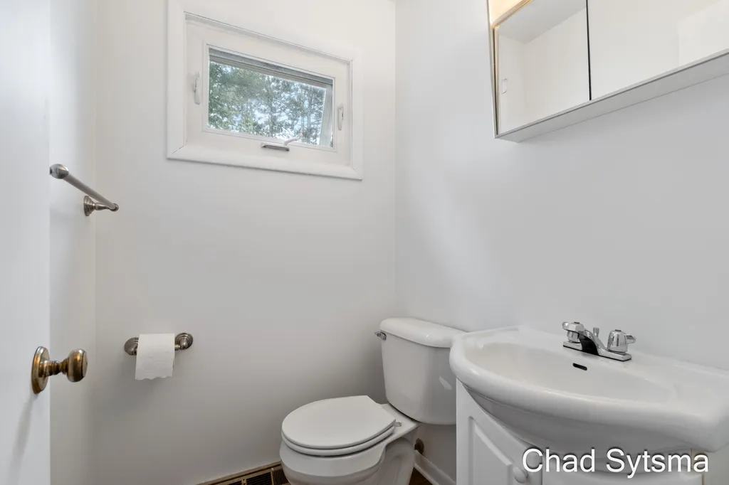 1643 Stonewood Drive SE Lowell Charter Township MI 49331