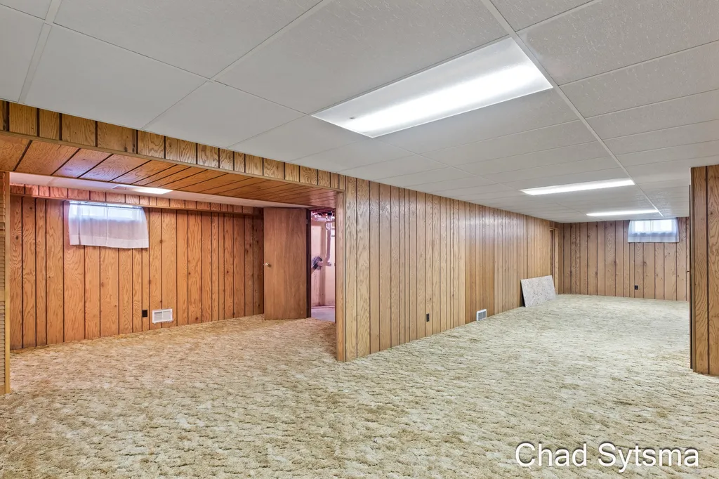 1643 Stonewood Drive SE Lowell Charter Township MI 49331