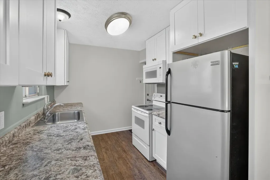 5833 Granary Lane Eaton Township MI 48911