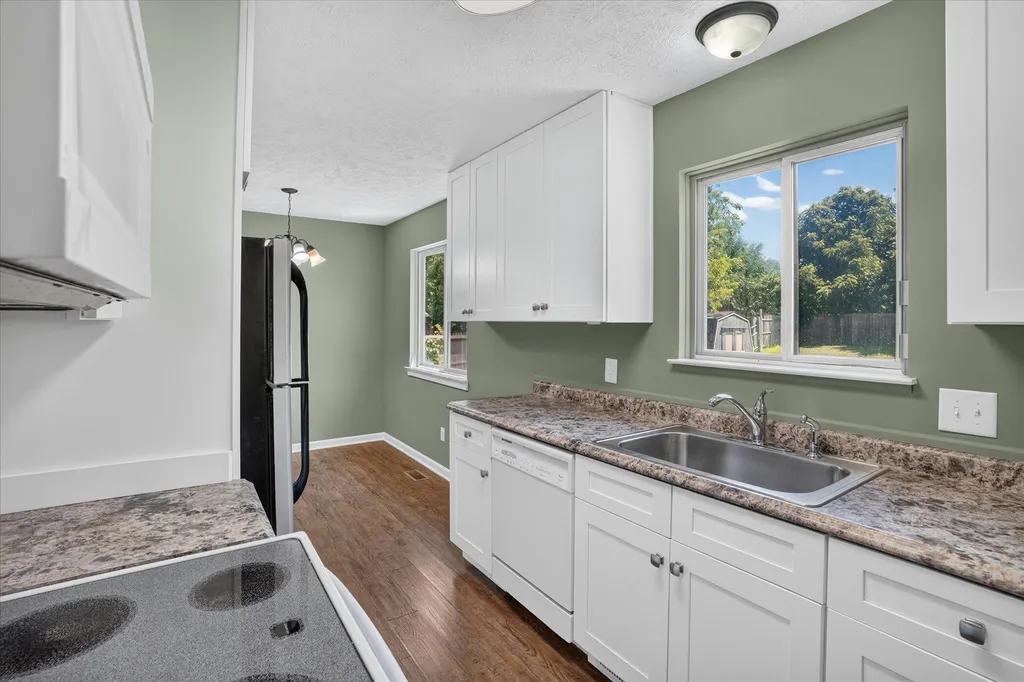 5833 Granary Lane Eaton Township MI 48911