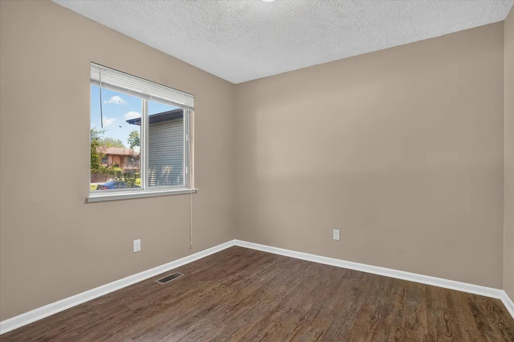 5833 Granary Lane Eaton Township MI 48911