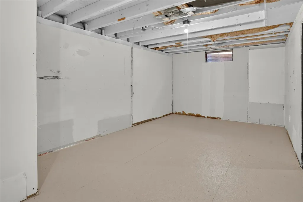 5833 Granary Lane Eaton Township MI 48911