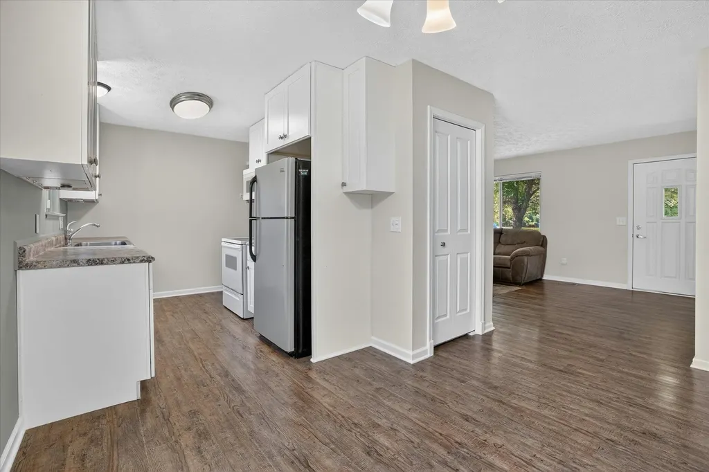 5833 Granary Lane Eaton Township MI 48911