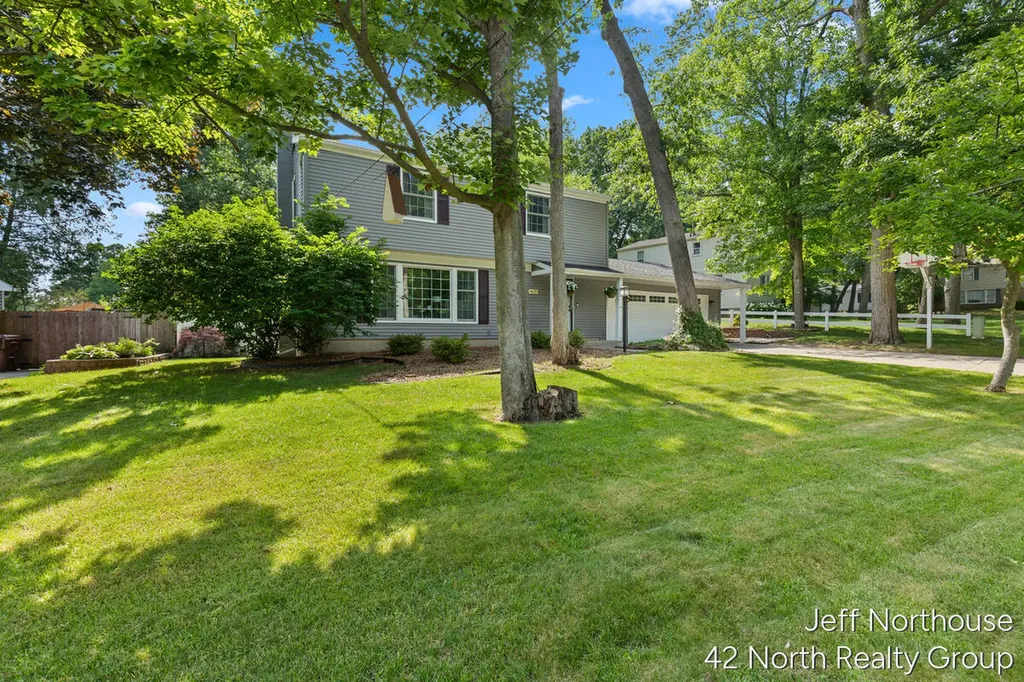 4619 Meryton Avenue NW Alpine Township MI 49321