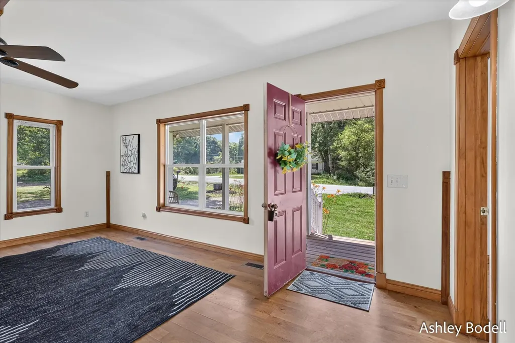 281 7 Mile Road NW Alpine Township MI 49321