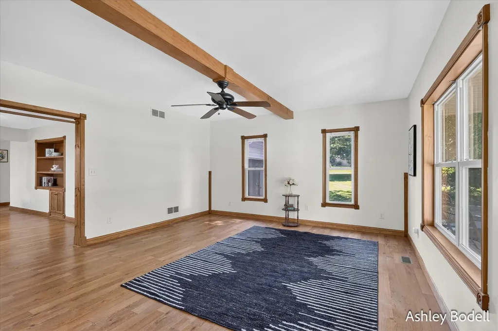 281 7 Mile Road NW Alpine Township MI 49321