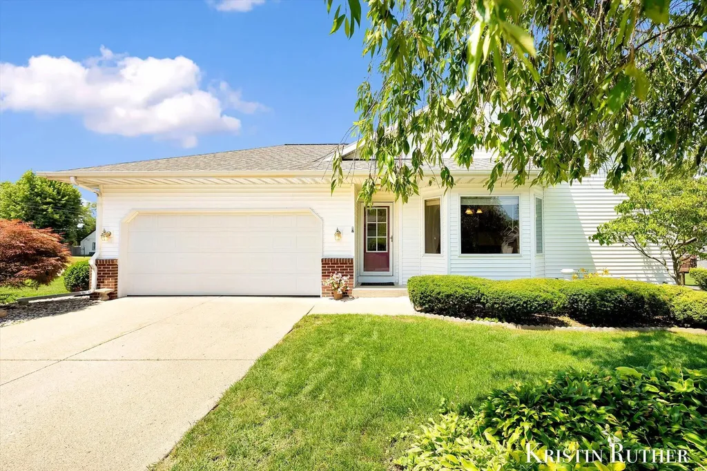 3843 44th Street SW Grandville City MI 49418