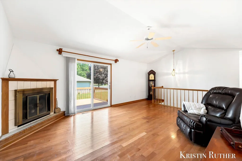 3843 44th Street SW Grandville City MI 49418