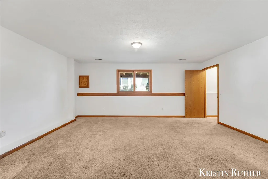 3843 44th Street SW Grandville City MI 49418