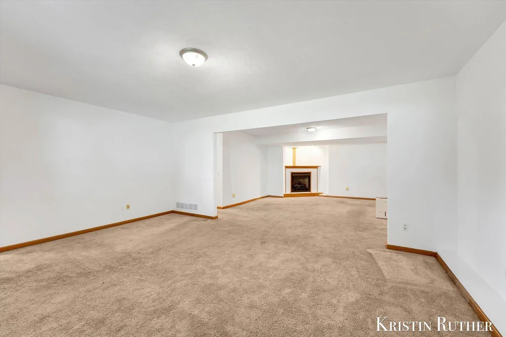 3843 44th Street SW Grandville City MI 49418