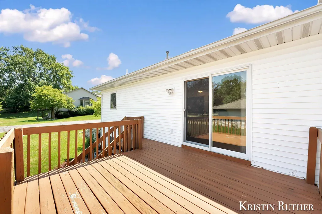 3843 44th Street SW Grandville City MI 49418