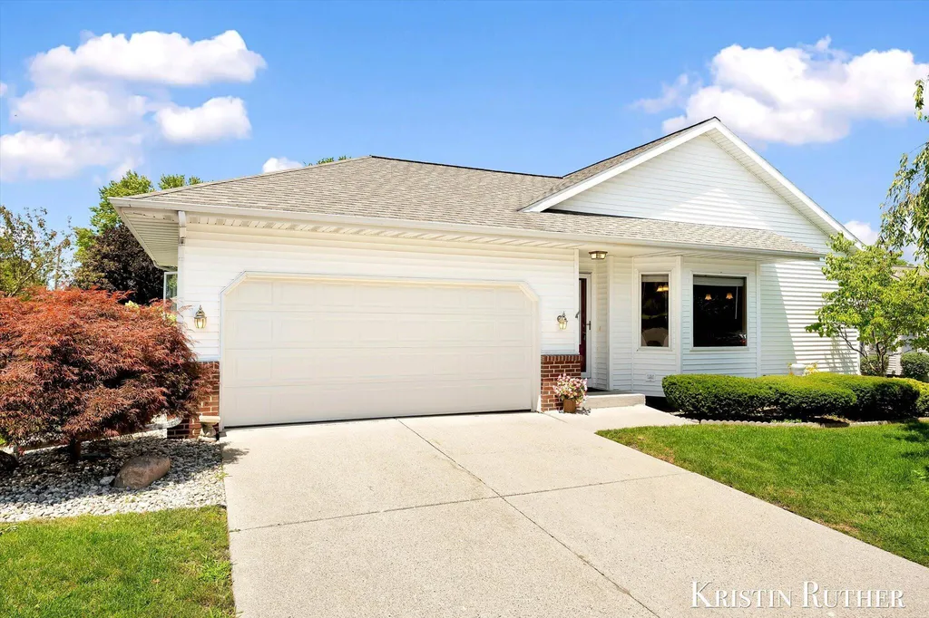 3843 44th Street SW Grandville City MI 49418