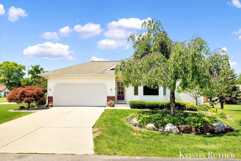 3843 44th Street SW Grandville City MI 49418