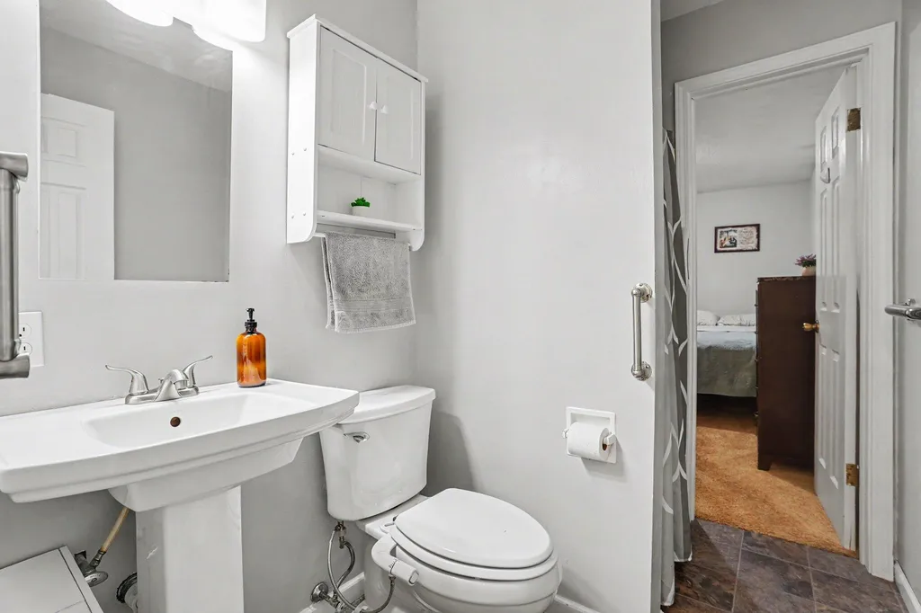 123 Bennett Avenue Hartford City MI 49057