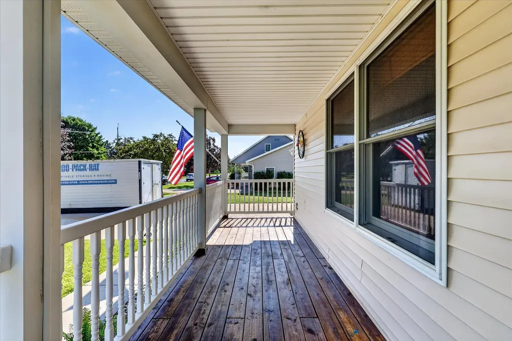 117 Charlotte Street Edmore Village MI 48829