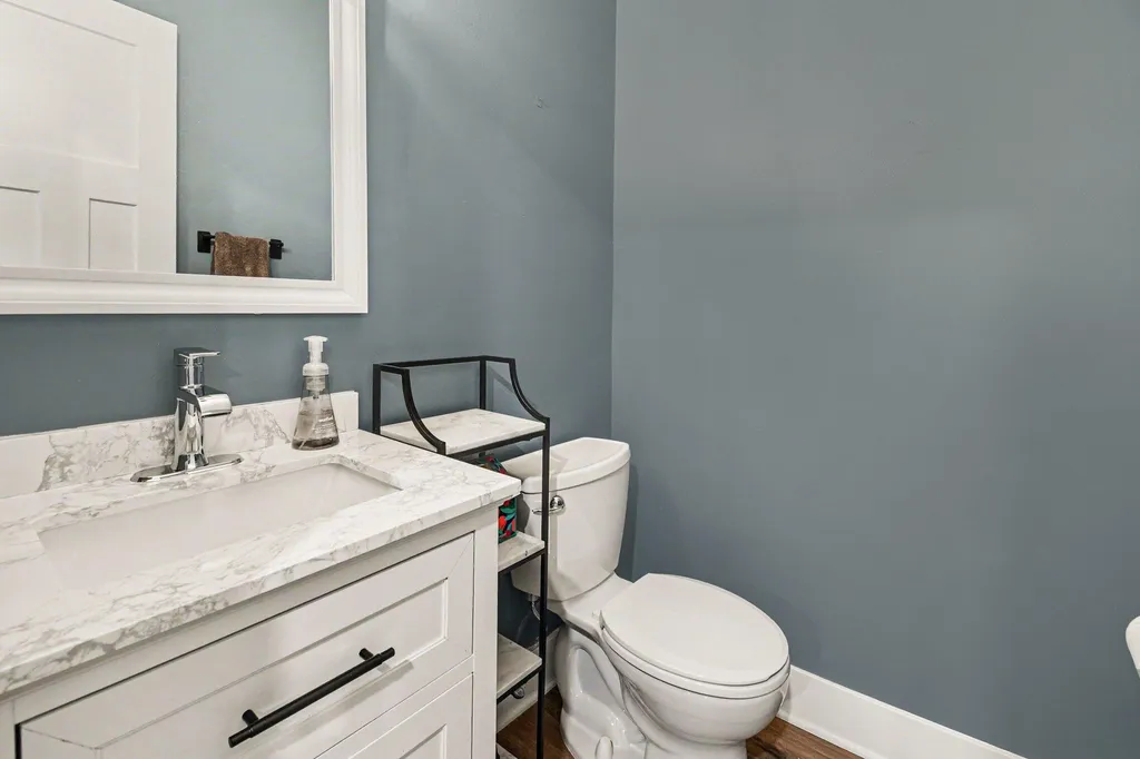 2759 Leonard Street NW Grand Rapids City MI 49504