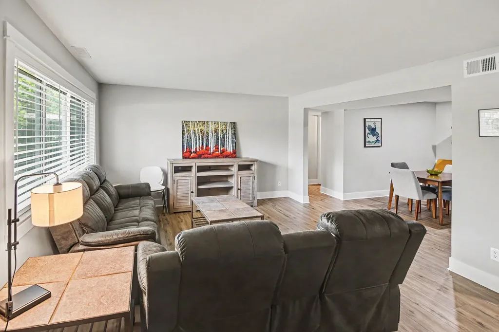 2759 Leonard Street NW Grand Rapids City MI 49504