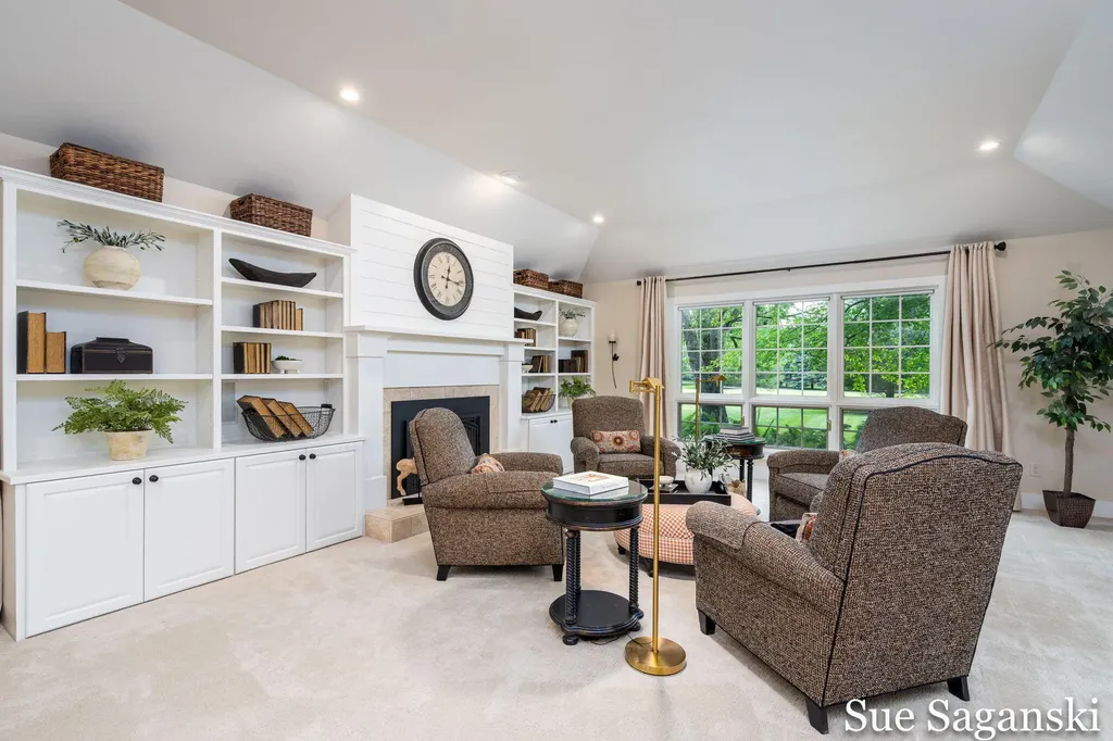 6514 Creekwood Drive Laketown Township MI 49423