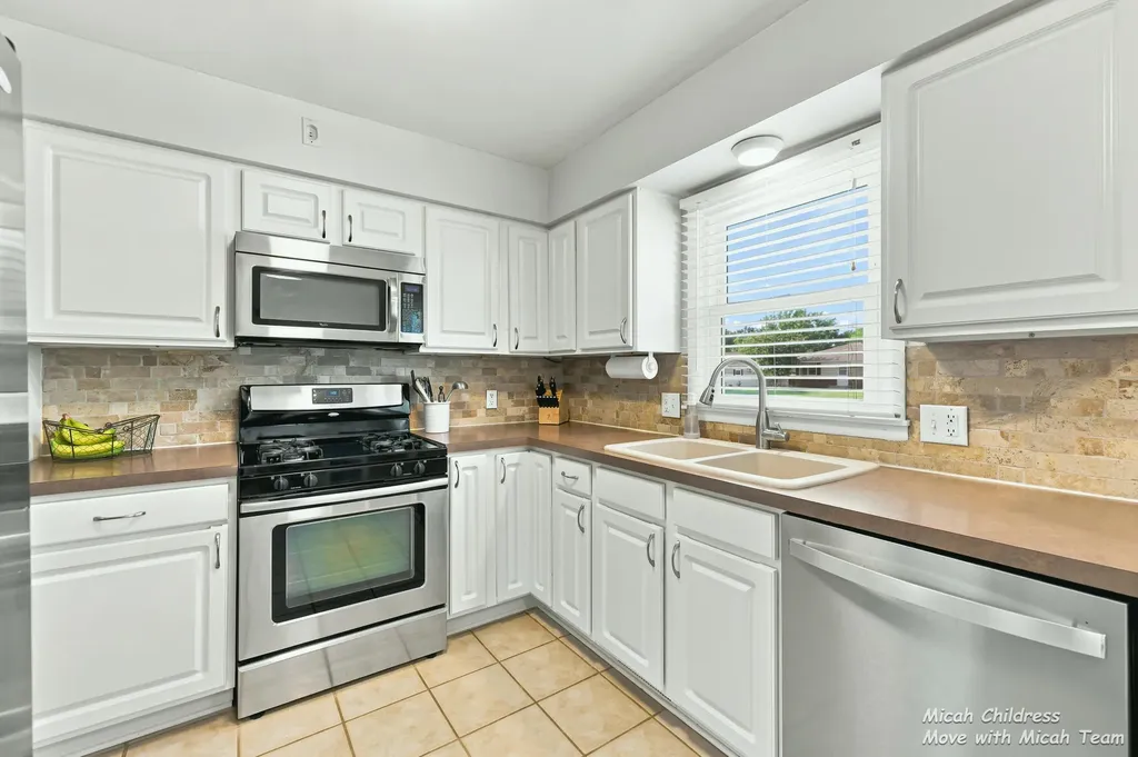 2048 Tulip Lane Georgetown Charter Township MI 49428