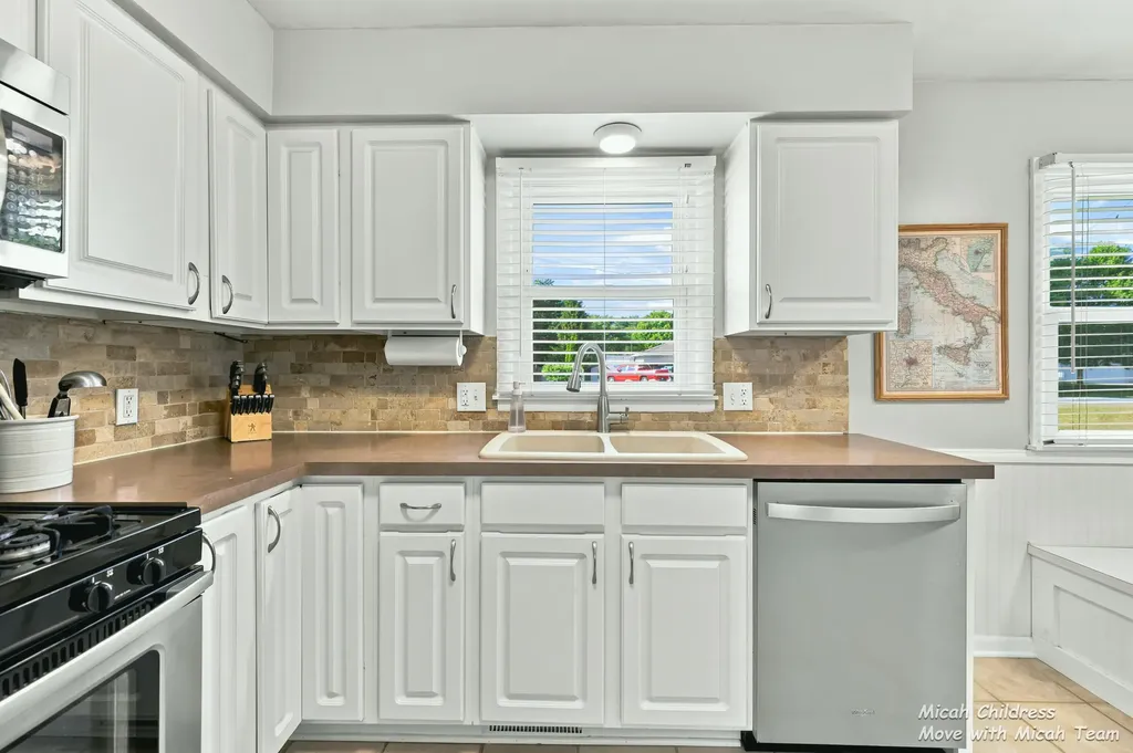 2048 Tulip Lane Georgetown Charter Township MI 49428