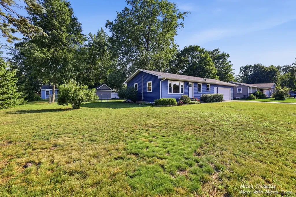 2048 Tulip Lane Georgetown Charter Township MI 49428