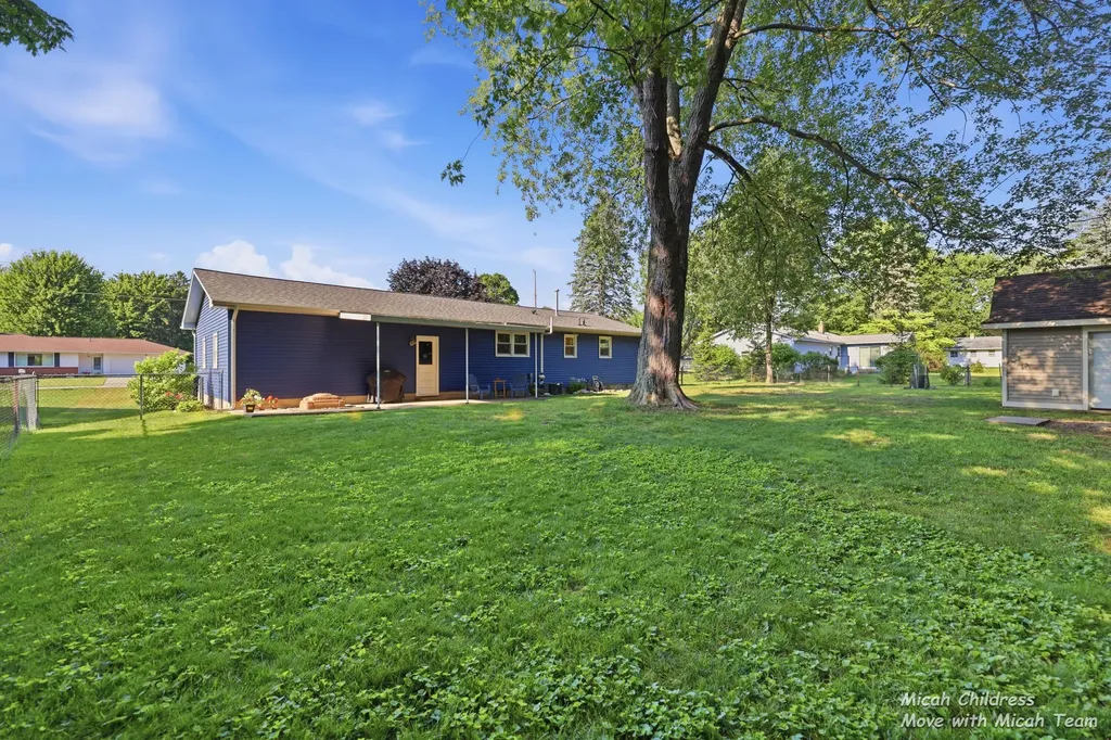 2048 Tulip Lane Georgetown Charter Township MI 49428
