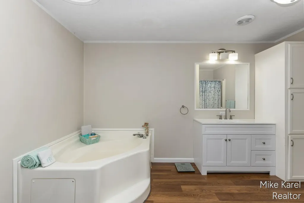 13309 Wabasis Avenue NE Spencer Township MI 49319