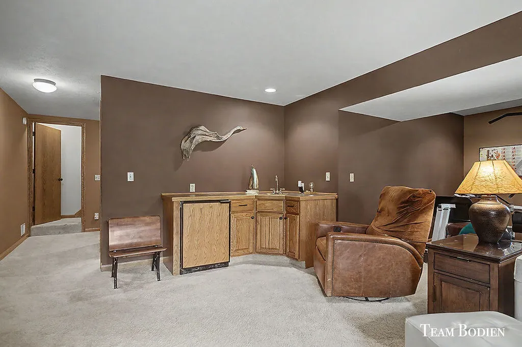 8925 Shaner Avenue NE Courtland Township MI 49341