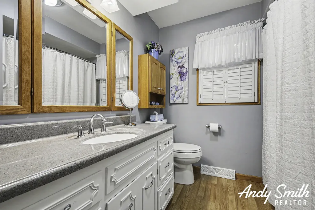 7423 Roselane Avenue Georgetown Charter Township MI 49428
