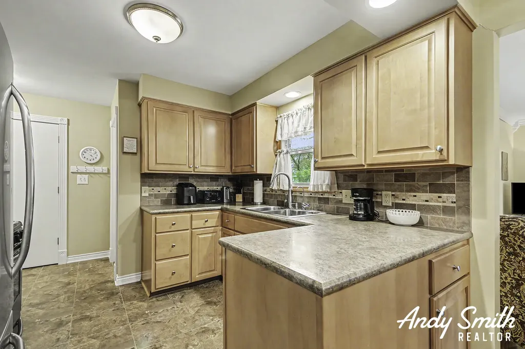 7423 Roselane Avenue Georgetown Charter Township MI 49428