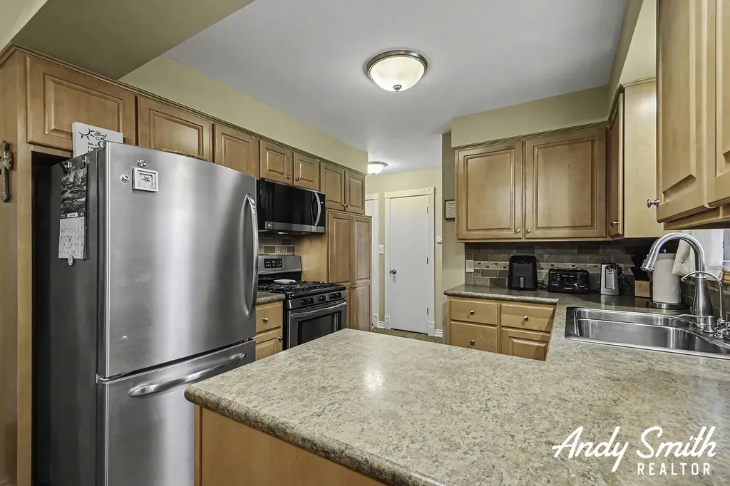 7423 Roselane Avenue Georgetown Charter Township MI 49428