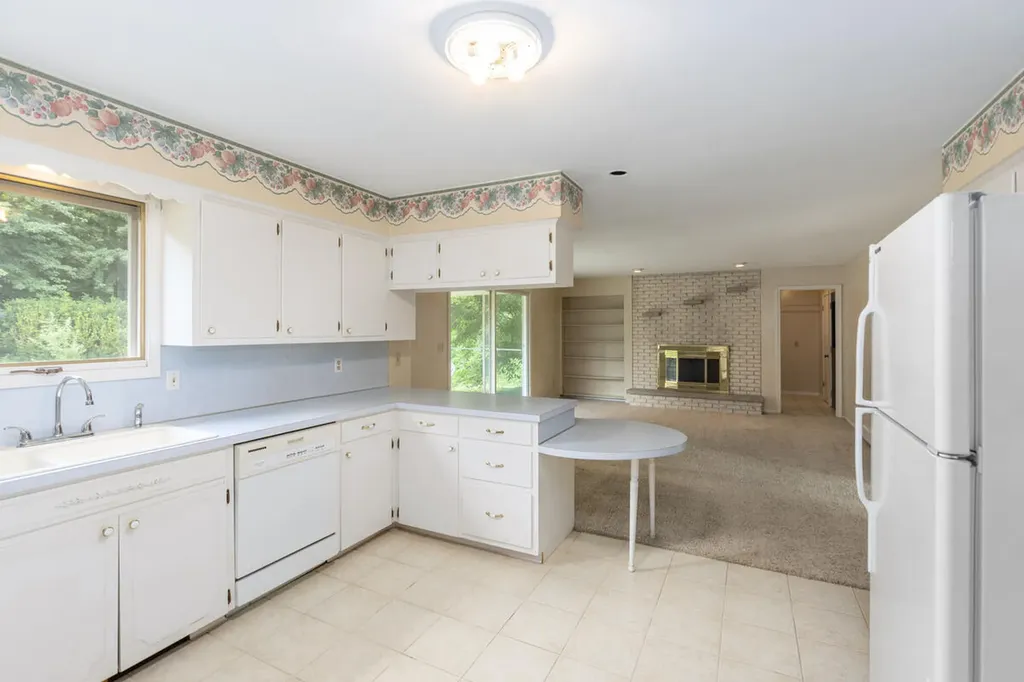 13885 Windemere Drive NW Tallmadge Charter Township MI 49534