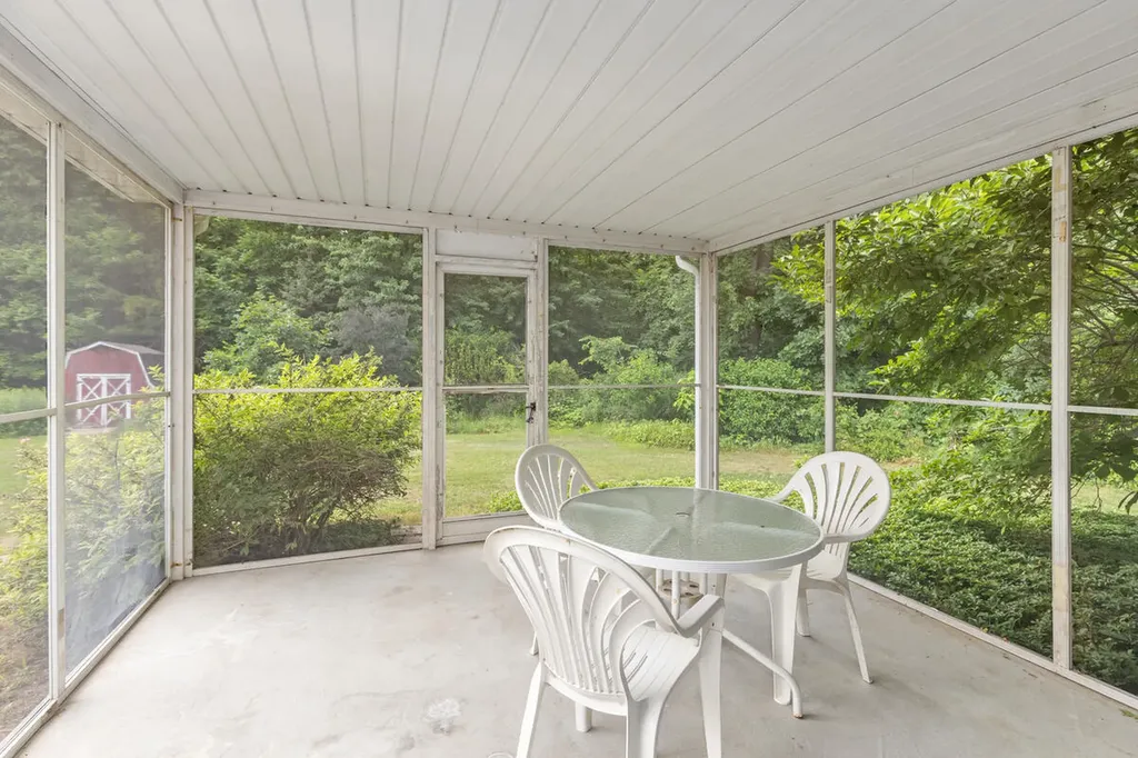 13885 Windemere Drive NW Tallmadge Charter Township MI 49534